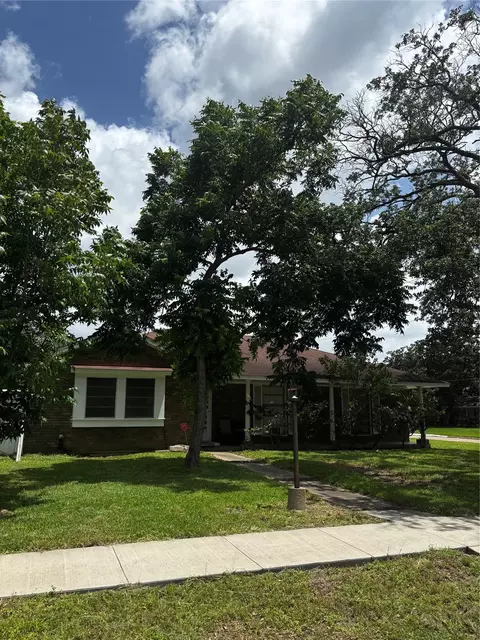 724 Handell Ln, Pasadena, TX 77502