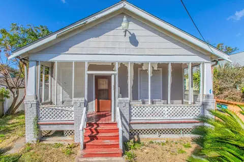 4314 Avenue Q 12, Galveston, TX 77550