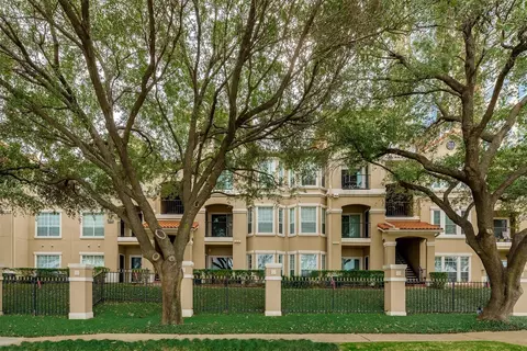 3231 Allen Pkwy #1110, Houston, TX 77019