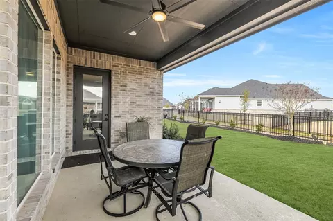 Exterior - 14886 Shavers Dr, Willis, TX 77318 photo 3 of 8