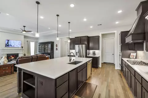 Kitchen - 14886 Shavers Dr, Willis, TX 77318 photo 2 of 6