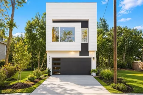 8403 Sunnyhill St, Houston, TX 77088