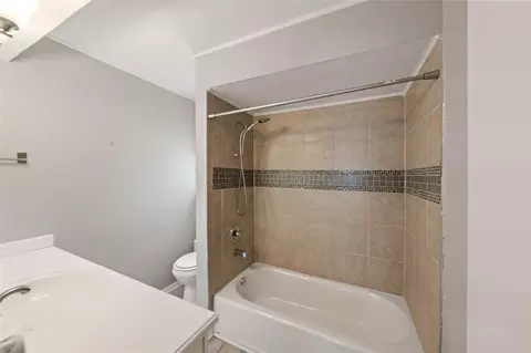 Bath - 8407 Barmby Ct, Spring, TX 77389 photo 4 of 4