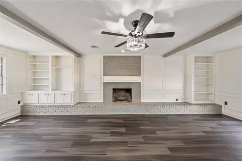 Living - 8407 Barmby Ct, Spring, TX 77389 photo 3 of 4
