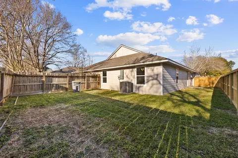 Exterior - 22101 Diane Dr, Spring, TX 77373 photo 5 of 8