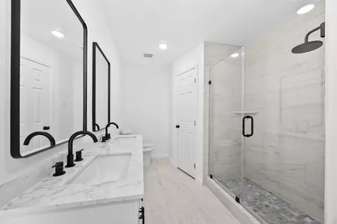 Bath - 22101 Diane Dr, Spring, TX 77373 photo 2 of 2