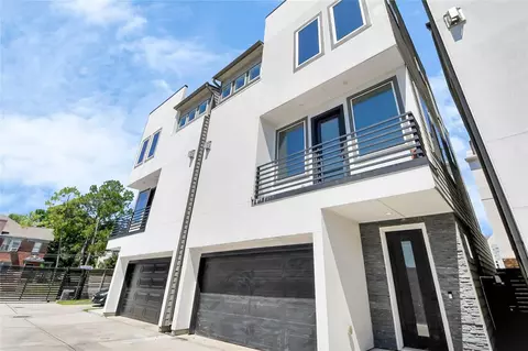 1805 Blodgett St, Houston, TX 77004