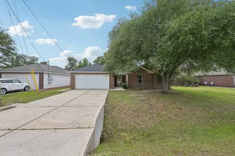16221 Summerset Estates Blvd, Conroe, TX 77302