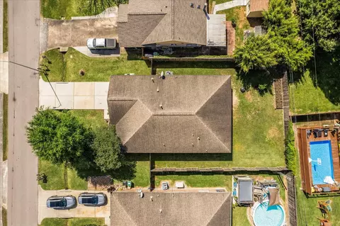 View/Area - 407 Corydon Dr, Huffman, TX 77336 photo 1 of 6