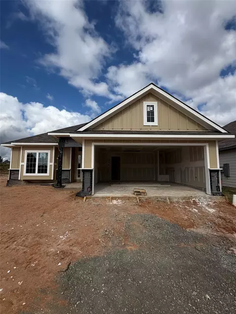 601 Rockbridge Dr, Huntsville, TX 77340