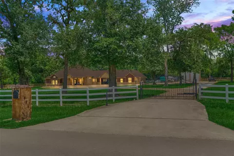 420 Ruel Rd, Magnolia, TX 77355
