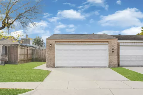 4202 Boone Rd, Houston, TX 77072