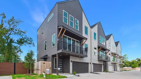 4809 Martin Prairie Lane Ln, Houston, TX 77018