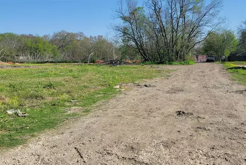 205 W Harris Ave, Pasadena, TX 77506