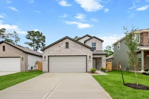 229 Elm Spring Dr, Hockley, TX 77447
