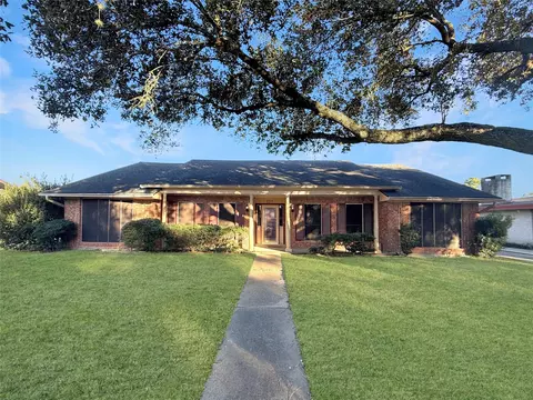 8219 Colgate St, Houston, TX 77061