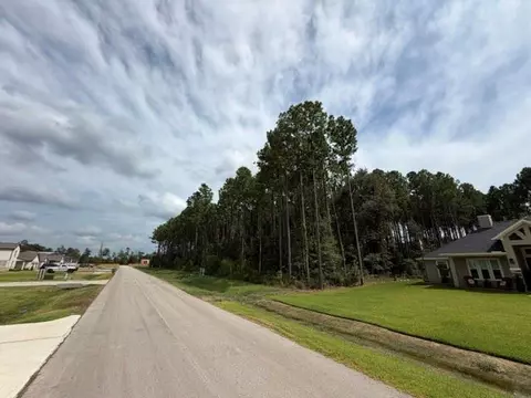 1546 Road 66114, Dayton, TX 77535