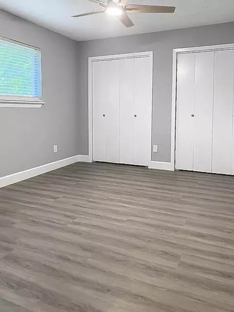 Bedroom - 2510 Marble Falls Dr, Spring, TX 77373 photo 4 of 5