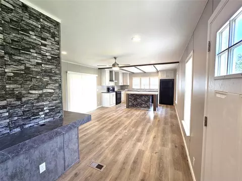 Living - 215 Buffalo Way, Trinity, TX 75862 photo 3 of 5