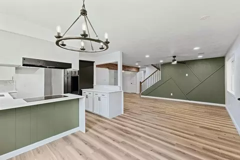 2706 Burke Rd, Pasadena, TX 77502
