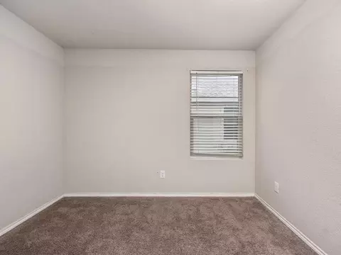 Bedroom - 9220 Griffith Run, Converse, TX 78109 photo 3 of 6