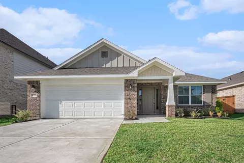 13615 Seneca Lake Dr, La Marque, TX 77568