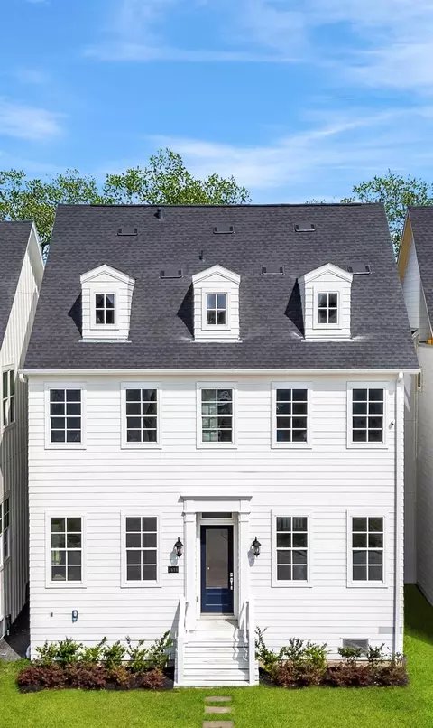 2616 Lake Kolbe Ln, Houston, TX 77080