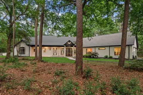 1418 Sendera Ranch Dr, Magnolia, TX 77354