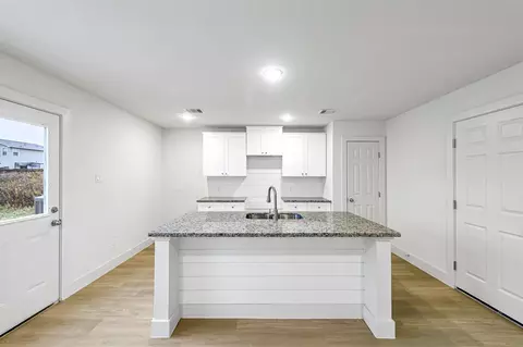 Kitchen - 1005 20th St, Hempstead, TX 77445 photo 1 of 1