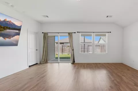 Living - 6001 Toby Bnd, Bryan, TX 77807 photo 6 of 6