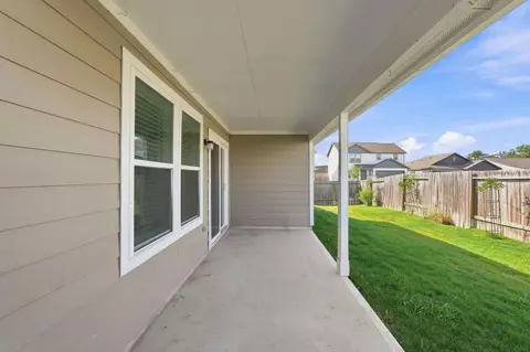 Exterior - 6001 Toby Bnd, Bryan, TX 77807 photo 5 of 8