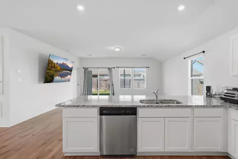 Kitchen - 6001 Toby Bnd, Bryan, TX 77807 photo 6 of 6