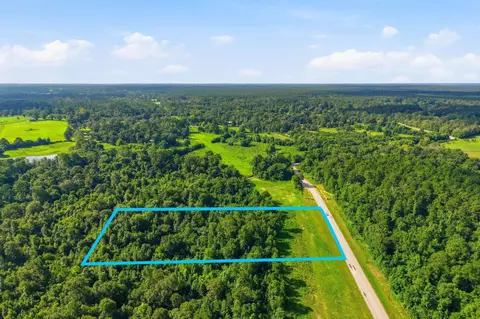 14-30 68a Dipping Vat Rd, Huntsville, TX 77340