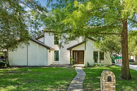 11947 Fawnview Dr, Houston, TX 77070