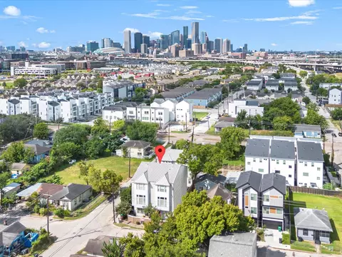 3419 Gillespie St, Houston, TX 77020