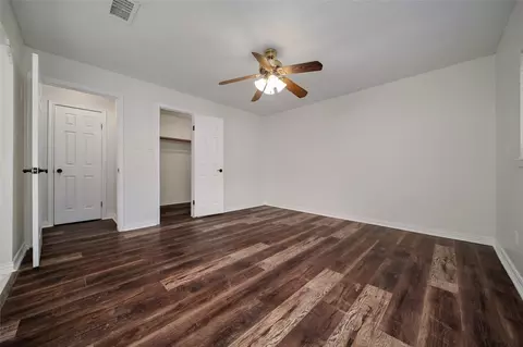 Bedroom - 4711 Towermont Ln, Spring, TX 77388 photo 1 of 5