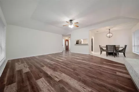 Living - 4711 Towermont Ln, Spring, TX 77388 photo 2 of 3