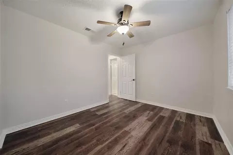 Bedroom - 4711 Towermont Ln, Spring, TX 77388 photo 4 of 5