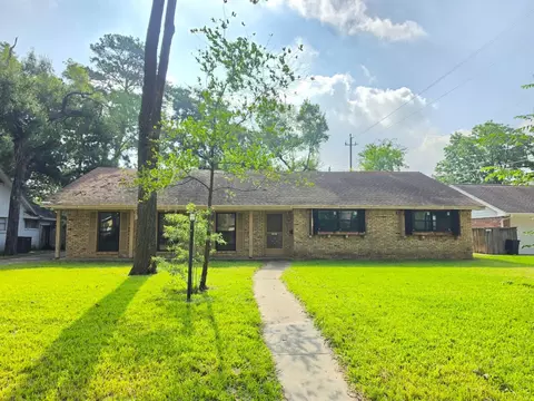 626 Cherrybark Ln, Houston, TX 77079