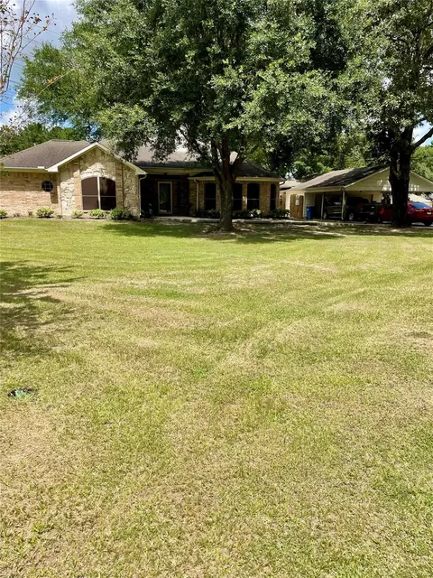 20110 Oakwood Ct, Humble, TX 77338