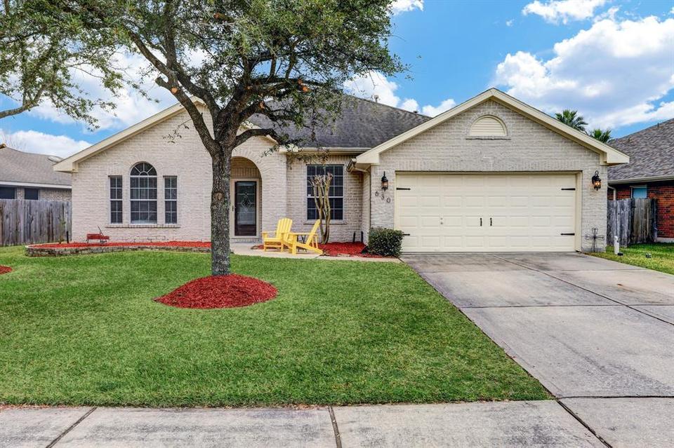 630 Castle Cove Ln, League City, TX 77573 18 Photos MLS 54793239