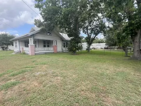 Other - 115 Summit St, Schulenburg, TX 78956 photo 2 of 6