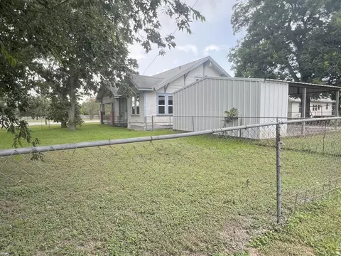 Other - 115 Summit St, Schulenburg, TX 78956 photo 3 of 6