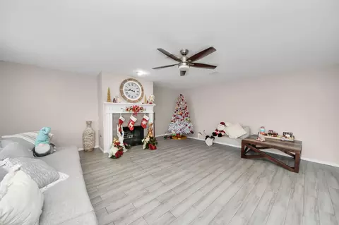 Living - 515 Spindle Ridge Dr, Spring, TX 77386 photo 1 of 2