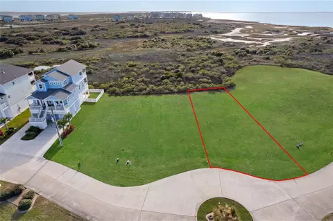 26007 Bay Breeze Dr, Galveston, TX 77554