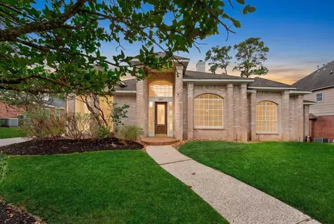 6015 Rapid Creek Ct, Kingwood, TX 77345