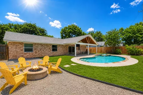 3022 Greenhaven Ln, Houston, TX 77092