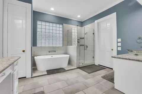 Bath - 16114 Lafone Dr, Spring, TX 77379 photo 4 of 5