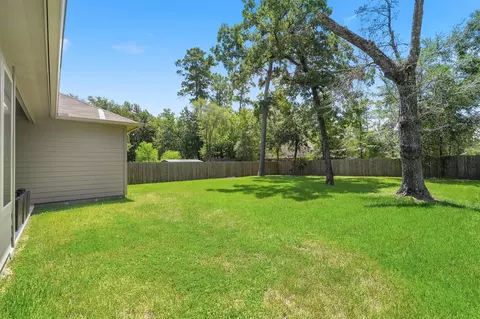 Exterior - 1507 Beech Dr, Conroe, TX 77385 photo 3 of 10