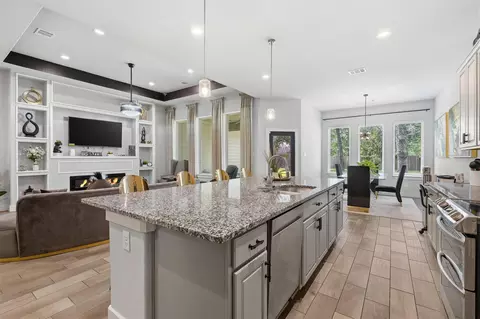 Kitchen - 1507 Beech Dr, Conroe, TX 77385 photo 3 of 3
